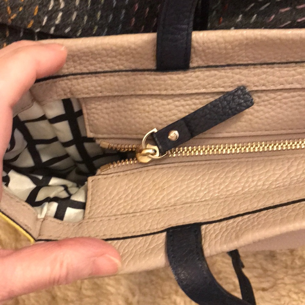 EUC Kate Spade Holden Street Lanie leather convertible crossbody bag - Picture 3 of 11